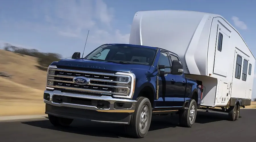 2025 Ford F-Series Super Duty Platinum Plus