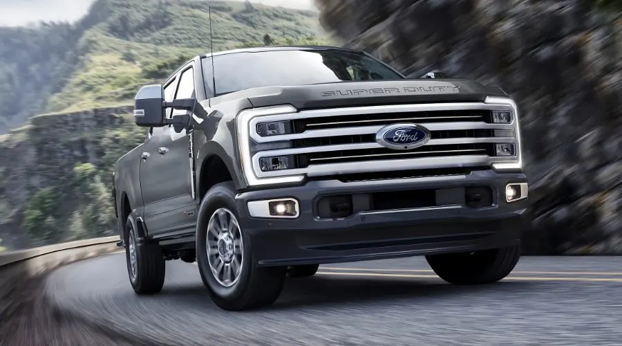 2025 Ford F-Series Super Duty Platinum Plus