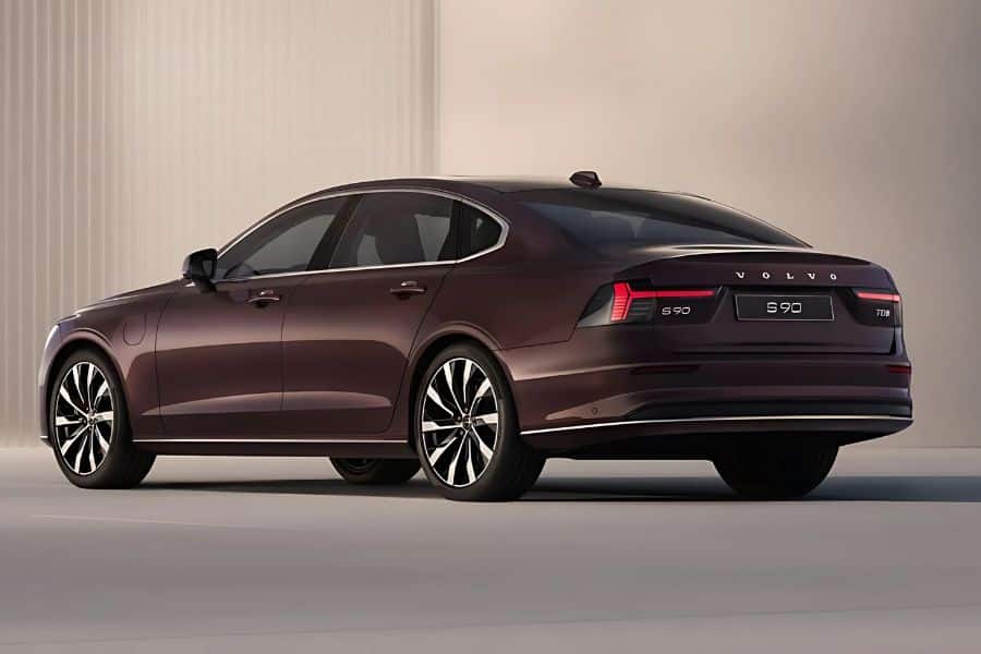 2026 Volvo S90 Facelift Unveiled