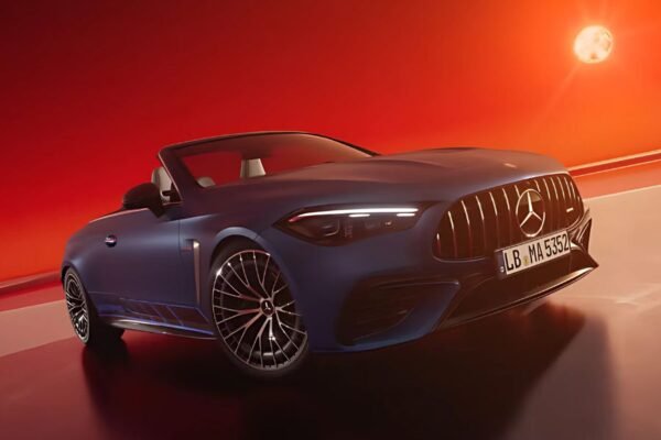 Pattern 53 Aut Mercedes-AMG Unveils Exclusive 2026 CLE 53 Manufaktur Edition
