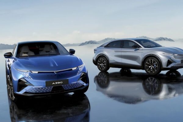 Alpine A390 EV Debuts with 470 HP Powerhouse Alpine A390 EV