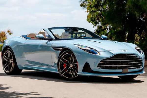 Aston Martin Palm Beach Edition DB12 Volante
