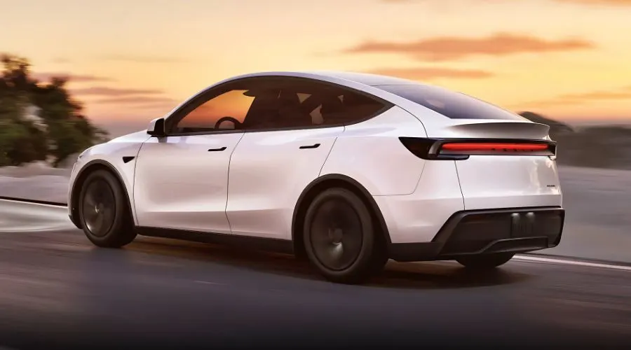 Tesla Model Y RWD