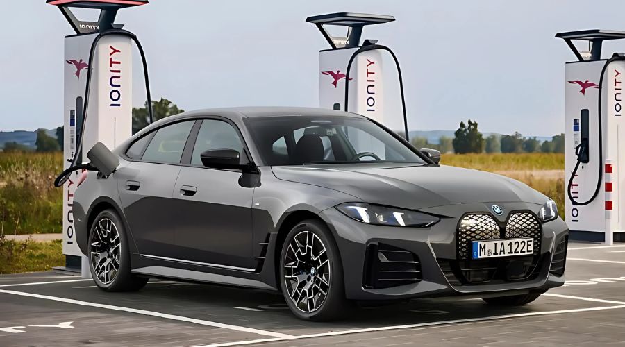 2026 BMW i4