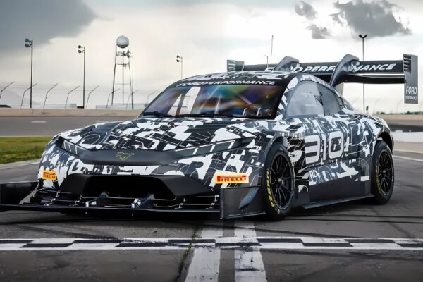 Ford Mustang Mach-E Pikes Peak