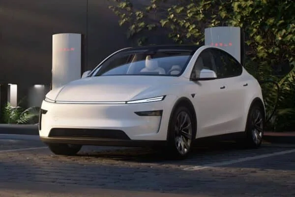 2025 Tesla Model Y Juniper