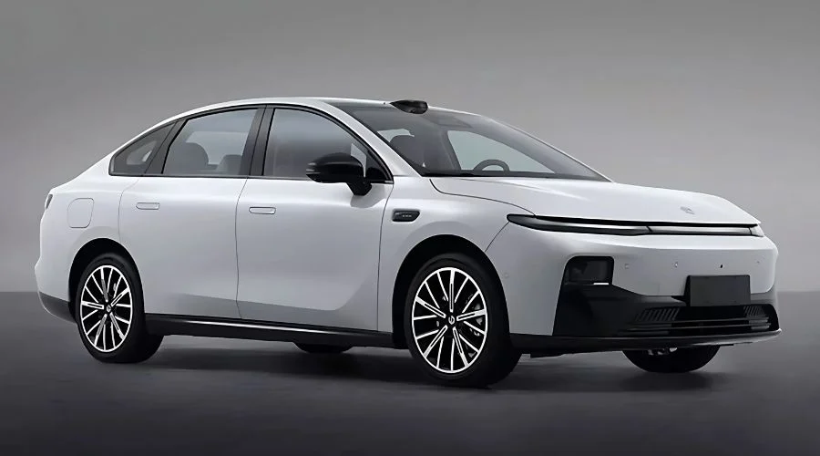 Stellantis Leapmotor B01 Sedan